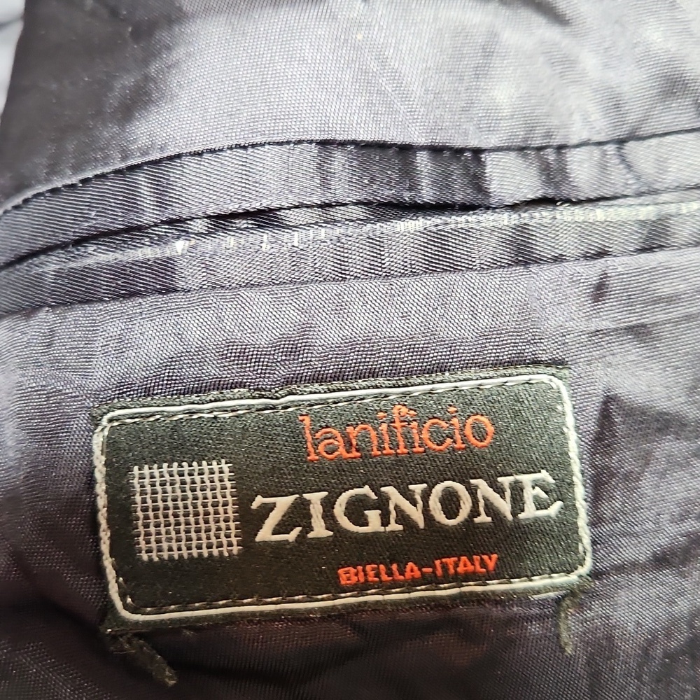 Men's Blazer - Picture 10 of 16